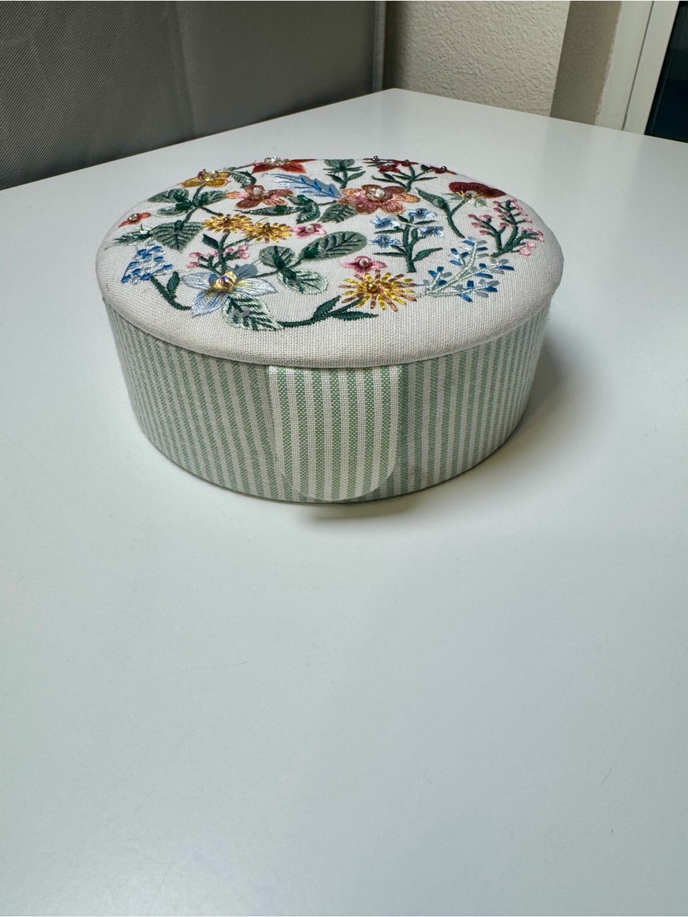NWT Embroidered Floral Round Jewelry Box - Multicolor - Picture 2 of 5